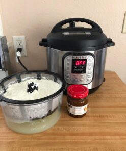 Euro Cuisine GY60 Greek Yogurt Maker with Ultra Fine Mesh Stainless Steel Strainer Basket, BPA Free, Patented Greek Yogurt Strainer, Ideal for Healthy Homemade Yogurt, Dips, and Desserts (Black) 34 716DaFN2bKL