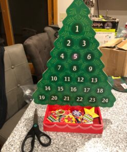 Melissa & Doug Countdown to Christmas Wooden Advent Calendar - Magnetic Tree, 25 Magnets , Orange Santa 51 716FoQJYeGL