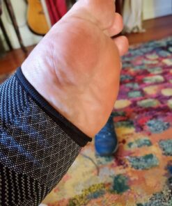 Bitly Plantar Fasciitis Compression Socks for Women & Men - Best Ankle Compression Sleeve, Nano Brace for Everyday Use - Provides Arch Support & Heel Pain Relief (Black, Medium) Black 1 47 716KLRoaX9L