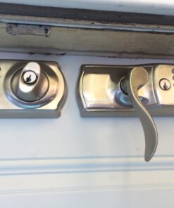 Schlage BE365 V CAM 619 Camelot Keypad Deadbolt, Electronic Keyless Entry Lock, Satin Nickel 32 716S4n1eHL