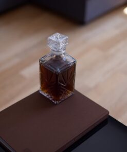 Bormioli Rocco Selecta Collection Whiskey Decanter – Sophisticated 33.75oz Diamond Decanter With Starburst Detailing – For Whiskey, Bourbon, Scotch & Liquor 26 716wEFCjFL