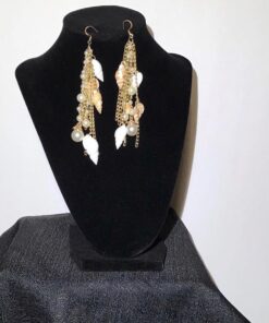 PandaHall Elite About 130-150 Pcs Tiny Sea Shell Ocean Beach Spiral Seashells Craft Charms Length 19-21mm Candle Making, Home Decoration, Beach Theme Party Wedding Decor, Fish Tank Vase Fille 130pcs 16 7170B5HzOJL