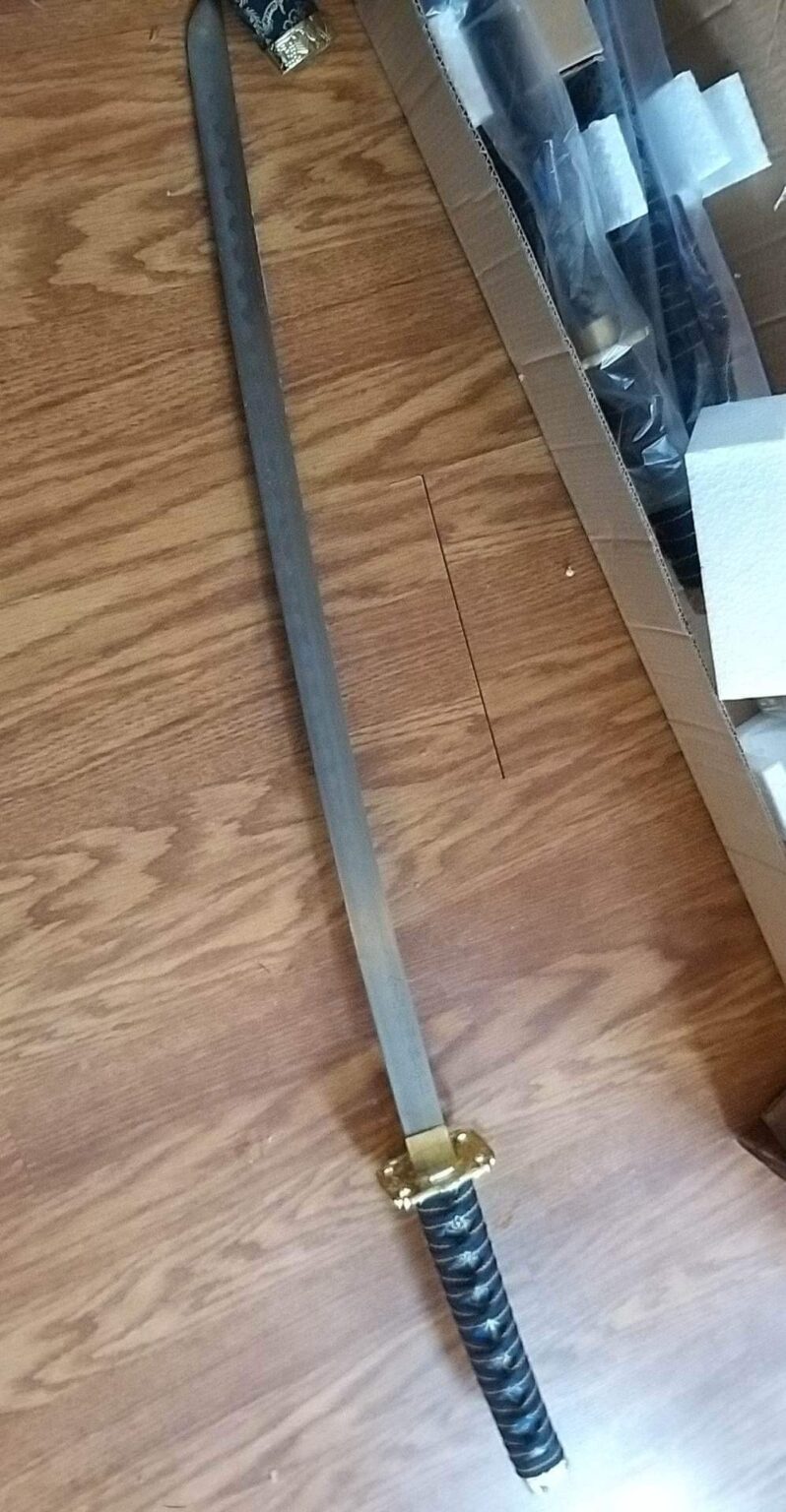 BladesUSA Jl021Bl4 Katana Samurai Sword Set, 3Piece With Scabbard And