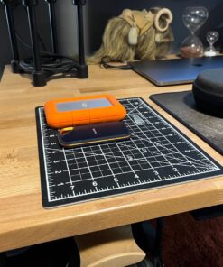 U.S. Art Supply 9" x 12" Green/Black Professional Self Healing 5-Ply Double Sided Durable Non-Slip Cutting Mat Great for Scrapbooking, Quilting, Sewing and all Arts & Crafts Projects 1 16 717ZeP4XOuL