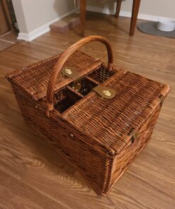 Juvale Wicker Picnic Basket for 4 with Utensils, Glasses, and Insulated Cooler Bag - Luxury Camping, Picnic Essentials, Picnic Kit 65 717bGs7bMqL