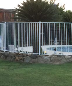 Flex Seal Liquid, 1 Gallon, White, Liquid Rubber Coating Sealant, Waterproof, Flexible, Breathable, and UV Resistant, Roof Repair, Basements, RV, Campers, Trailers, Marine, EPDM, Masonry 1-gal 47 717pPpuf0AL