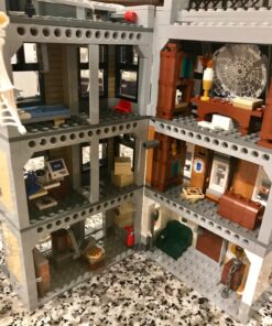 LEGO Marvel Super Heroes Avengers: Infinity War Sanctum Sanctorum Showdown 76108 Building Kit (1004 Pieces) (Discontinued by Manufacturer) 51 717y9NyDv9L
