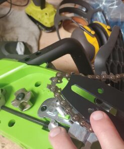 Greenworks 40V 16" Brushless Cordless Chainsaw (Great For Tree Felling, Limbing, Pruning, and Firewood / 75+ Compatible Tools), 4.0Ah Battery and Charger Included 16" (4.0Ah) Gen 1 53 718Iz2uHLxL