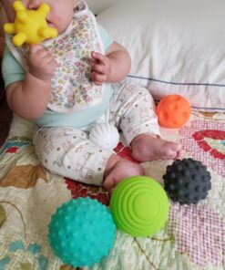 Infantino Textured Multi Ball Set - Toy for Sensory Exploration and Engagement for Ages 6 Months and up, 6 Piece Set 36 718nU BkF0L