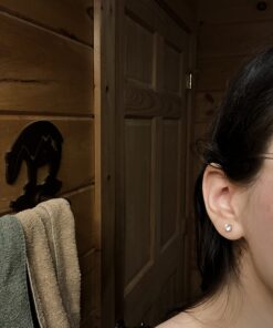 Amazon Essentials Plated Sterling Silver Cubic Zirconia Stud Earrings (Round & Princess) White/Platinum 5 mm Round Cut 25 718ySV5MAL 1