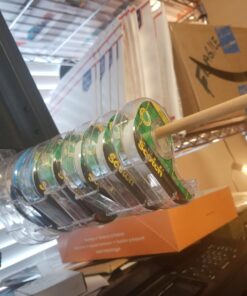 Scotch Magic Tape, Invisible, Repair Christmas Cards and Use as Holiday Gift Wrap Supplies for Christmas, 6 Tape Rolls With Dispensers 47 718yeSvkmuL