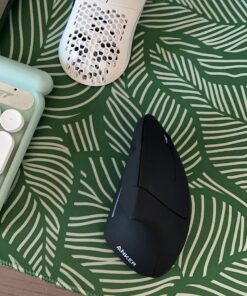 Anker 2.4G Wireless Vertical Ergonomic Optical Mouse, 800 / 1200 /1600 DPI, 5 Buttons for Laptop, Desktop, PC, Macbook - Black 65 719GACc378L