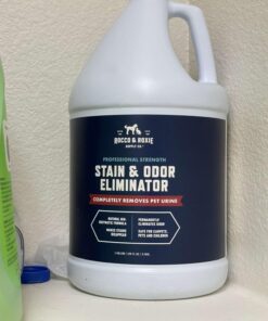 Rocco & Roxie Stain & Odor Eliminator for Strong Odor - Enzyme Pet Odor Eliminator for Home - Carpet Stain Remover for Cats and Dog Pee - Enzymatic Cat Urine Destroyer - Carpet Cleaner Spray (Gallon) Gallon 41 719YuMOGr3L