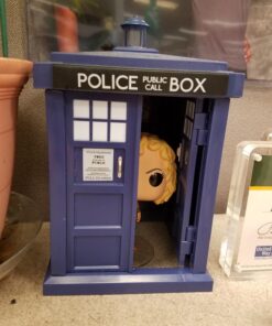 Funko POP TV: River Song Doctor Who Action Figure 12 719xIFJ2g4L