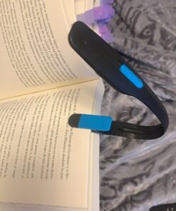 Energizer Clip on Book Light for Reading in Bed, LED Reading Light for Books and Kindles, 25 Hour Run Time, Kindle & Book Reading Lamp (Batteries Included), Black Portable Black (Battery-Powered) 43 71A0PbiiiEL 1