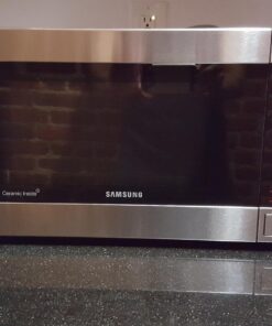 SAMSUNG 1.1 Cu Ft Countertop Microwave Oven w/ Grilling Element, Ceramic Enamel Interior, Auto Cook Options,1000 Watt, MG11H2020CT/AA, Stainless Steel, Black w/ Mirror Finish,15.8"D x 20.4"W x 11.7"H 40 71A9qrwMQHL