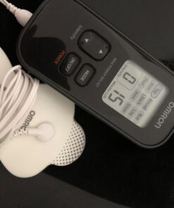 OMRON Max Power Relief TENS Unit Muscle Stimulator, Simulated Massage Therapy for Lower Back, Arm, Shoulder, Leg, Foot, and Arthritis Pain, Drug-Free Pain Relief (PM500) 33 71AM0TYjQtL