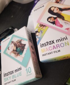 Fujifilm Instax Mini Black Film - 10 Exposures 10 photos 31 71AU1OsRRiL