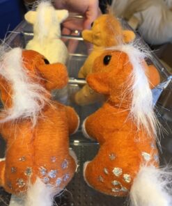 Fun Express Plush Realistic Horses (1 Dozen) Party Favors, Carnival Prizes, Toys, Plush Farm & Woodland, Stuffed Horses 34 71Ac7ZrBqDL