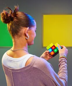 Flipslide Game - Electronic Handheld Game | Addictive Multiplayer Puzzle Game of Skill | Flip, Slide & Match Colors to Beat the Clock | 4 Thrilling Game Modes | Ages 8+ | Includes Batteries 22 71AfffqjNOL