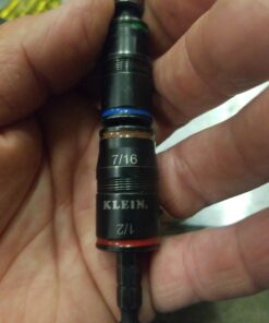 Klein Tools 32500 11-in-1 Screwdriver / Nut Driver Set, 8 Bits (Phillips, Slotted, Torx, Square), 3 Nut Driver Sizes, Cushion Grip Handle Plastic 41 71Aj4K2d9EL