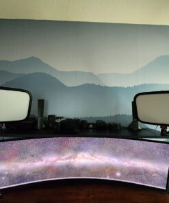 Elgato Key Light - Professional 2800 lumens Studio Light with desk clamp for Streaming, Recording and Video Conferencing, Temperature and Brightness app-adjustable on Mac, PC, iOS, Android 32 71Akm5E7 fL