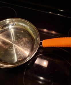 Lodge ASCRHH61 Silicone Hot Handle Holders for Carbon Steel Pans, Orange 22 71AogzkJBoL