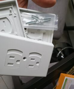 Jambini Self-Closing Outlet Covers - An Alternative To Socket Plugs - 3 pack 60 71As29YaqIL