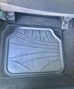 Armor All® 4-Piece Rubber Floor Mats, All-Weather Protection, Universal, Trim to Fit Front, Back, Full Coverage Custom Fit Mats for Cars, Trucks, SUVs - (Black) 4-Piece Black Rubber Floor Mats 62 71AzJfH3zL