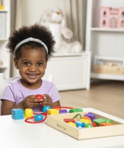 Melissa & Doug Primary Lacing Beads - Educational Toy With 30 Wooden Beads and 2 Laces - Beads For Toddlers, Fine Motor Skills Lacing Toys For Toddlers And Kids Ages 3+, 8inx8inx2in, Multi 25 71B65fP1wmL 4