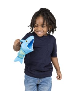 Melissa & Doug Sunny Patch Spark Shark Fish Hunt Pool Game With 2 Nets and 6 Fish to Catch For 8 years 12 71BE4bc8HHL