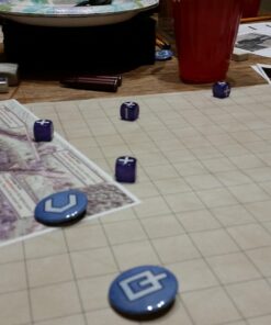 Chessex Role Playing Play Mat: Battlemat Double-Sided Reversible Mat for RPGs and Miniature Figure Games (26 in x 23 1/2 in) Squares/Hexes 42 71BECfX9KeL 1