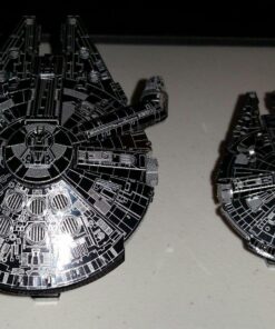 Metal Earth Fascinations ICONX Premium Series Star Wars Millennium Falcon 3D Metal Model Kit 39 71BM9exs4nL