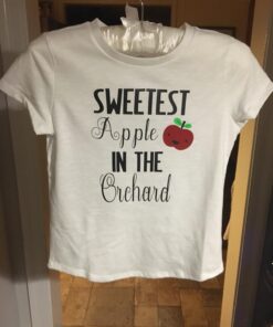 Firefly Craft Heat Transfer Vinyl Sheets - Black HTV - Iron On Vinyl for Cricut, HTV Vinyl Sheets, Vinyl Iron On, Easy Cut & Weed, Compatible with Cricut & Silhouette Cameo - 1 Sheet 12" x 20" 37 71BQtb1LSmL