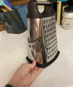 Professional Cheese Grater - Stainless Steel, XL Size, 4 Sides - Perfect Box Grater for Parmesan Cheese, Vegetables, Ginger - Dishwasher Safe - Black 32 71BS6UIcaqL