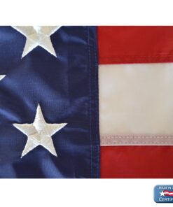 Annin Flagmakers American Flag All-Weather Nylon SolarGuard Nyl-Glo, 4 x 6 Feet (Model 2220) 4x6 ft 23 71BZLaNuIoL