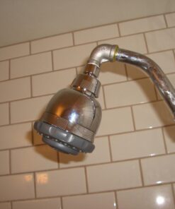 Culligan WSH-C125 Wall-Mounted Filtered Showerhead with Massage, 10,000 Gallon, Chrome, 8.5"L x 4.75"W 20 71Brse1zuGL