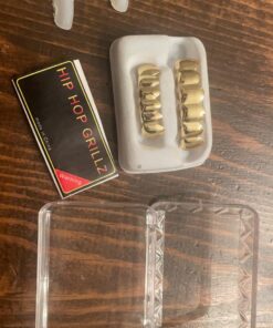 TOPGRILLZ Gold Grills for Your Teeth 18K Gold Plated Hip Hop Custom Fit Polished Teeth Grillz for Men and Women with 4 Silicon Molding Bars Rapper Costume Gold 6 Fangs 30 71BuHJA7JcL