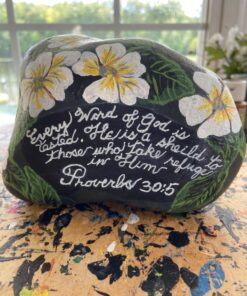 ARTISTRO White Paint Pen for Rock Painting, Stone, Ceramic, Glass, Wood, Tire, Fabric, Metal, Canvas. Set of 5 Acrylic Paint White Marker Water-based Extra-fine Tip 5 Extra-Fine White 30 71BxCyImrL