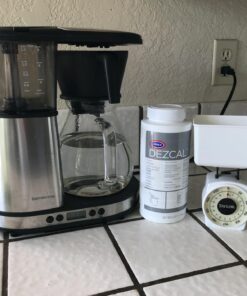 Urnex Dezcal Coffee and Espresso Machine Descaler Activated Scale Remover - 900g Bottle - Fast Effective Descaling Of Boilers and Heating Elements Faucets Spray Heads Milk Systems 42 71CREag9AoL