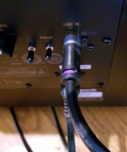 Mediabridge ULTRA Series Subwoofer Cable (25 Feet) - Dual Shielded with Gold Plated RCA to RCA Connectors - Black 34 71CVyuyjgjL