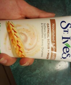 St. Ives Gentle Smoothing Face Scrub and Mask Oatmeal, ONE , 6 oz 6 Ounce (Pack of 1) 50 71CvZRLJQHL