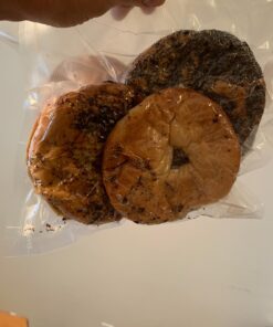 FoodSaver FM2435 Vacuum Sealer Machine with Bonus Handheld Vacuum Sealer and Starter Kit, Safety Certified, Silver 70 71CypmhNAbL