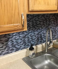 RoomMates StickTILES Traditional Marble Peel and Stick Backsplash Tiles - 4 Per Pack, Blue and White - TIL3229FLT 40 71CzPwpxI0L