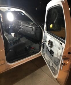 Makita DML806 18V LXT Lithium-Ion Cordless L.E.D. Lantern/Flashlight Tool Teal 37 71D4ECGjM0L