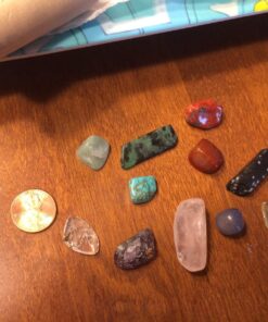 Discovery Kids Gemstone Dig Stem Science Kit by Horizon Group Usa, Excavate, Dig & Reveal 11 Real Gemstones, Includes Goggles, Excavation Tools, Streak Plate, Magnifying Glass & More 52 71DIM6v6yIL