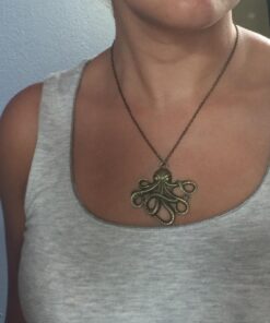 UMBRELLALABORATORY Steampunk Octopus Necklace | Victorian goth Style jewellery, Antique Finish Handmade Pirate costume Accessory gothic emo punk jewelry Bronze 21 71DYlQ2iLtL