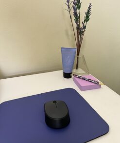 Belkin Premium Mouse Pad - Desk Mat - Computer Mouse Pad - Hard Mouse Pad Surface For Control & Accuracy - Ideal Gaming Mouse Pad - For Apple & PC Mouse - Desk Pad For Regular & Home Office - Blue 23 71DpRjlWI6L