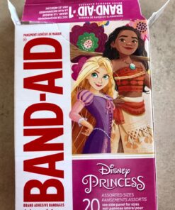 Band-Aid Brand Adhesive Bandages for Minor Cuts & Scrapes, Wound Care Featuring Disney Princess Characters, Fun Bandages for Kids and Toddlers, Assorted Sizes, 20 Count 46 71E6gbUHVnL