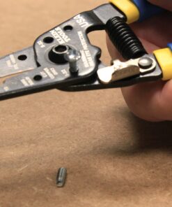 Klein Tools 11055 Wire Cutter and Wire Stripper, Stranded Wire Cutter, Solid Wire Cutter, Cuts Copper Wire 44 71EHVq7NSmL